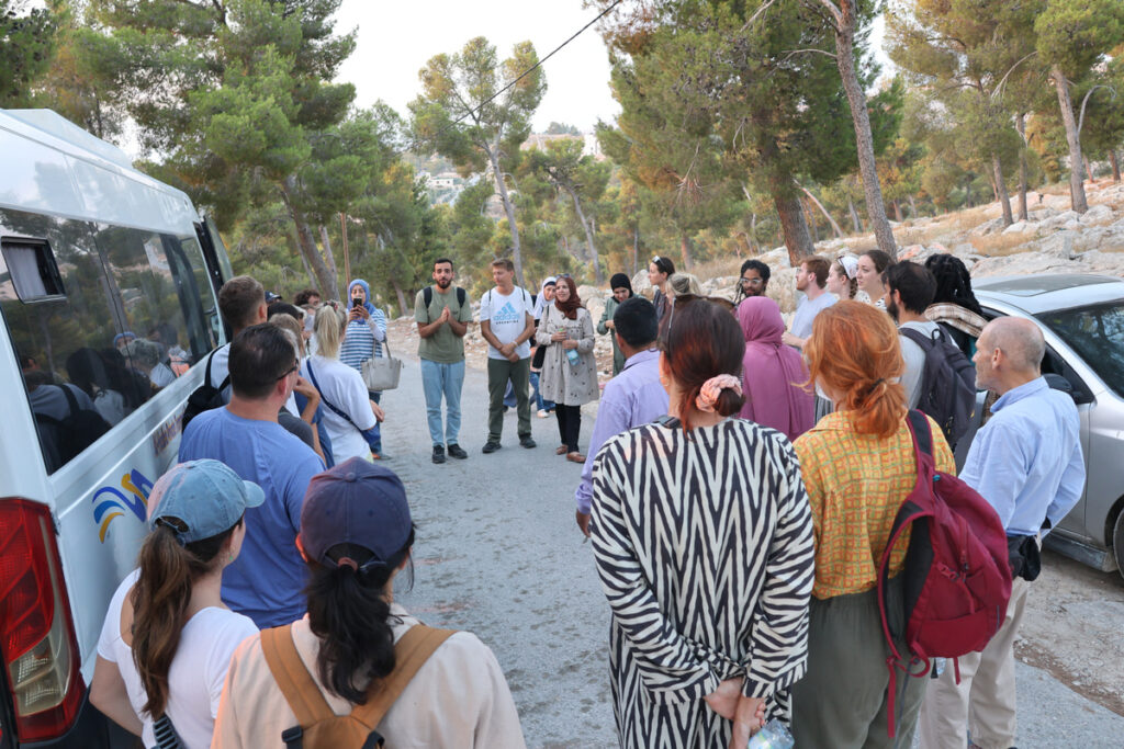 Volunteer With Refugees in Jordan Program